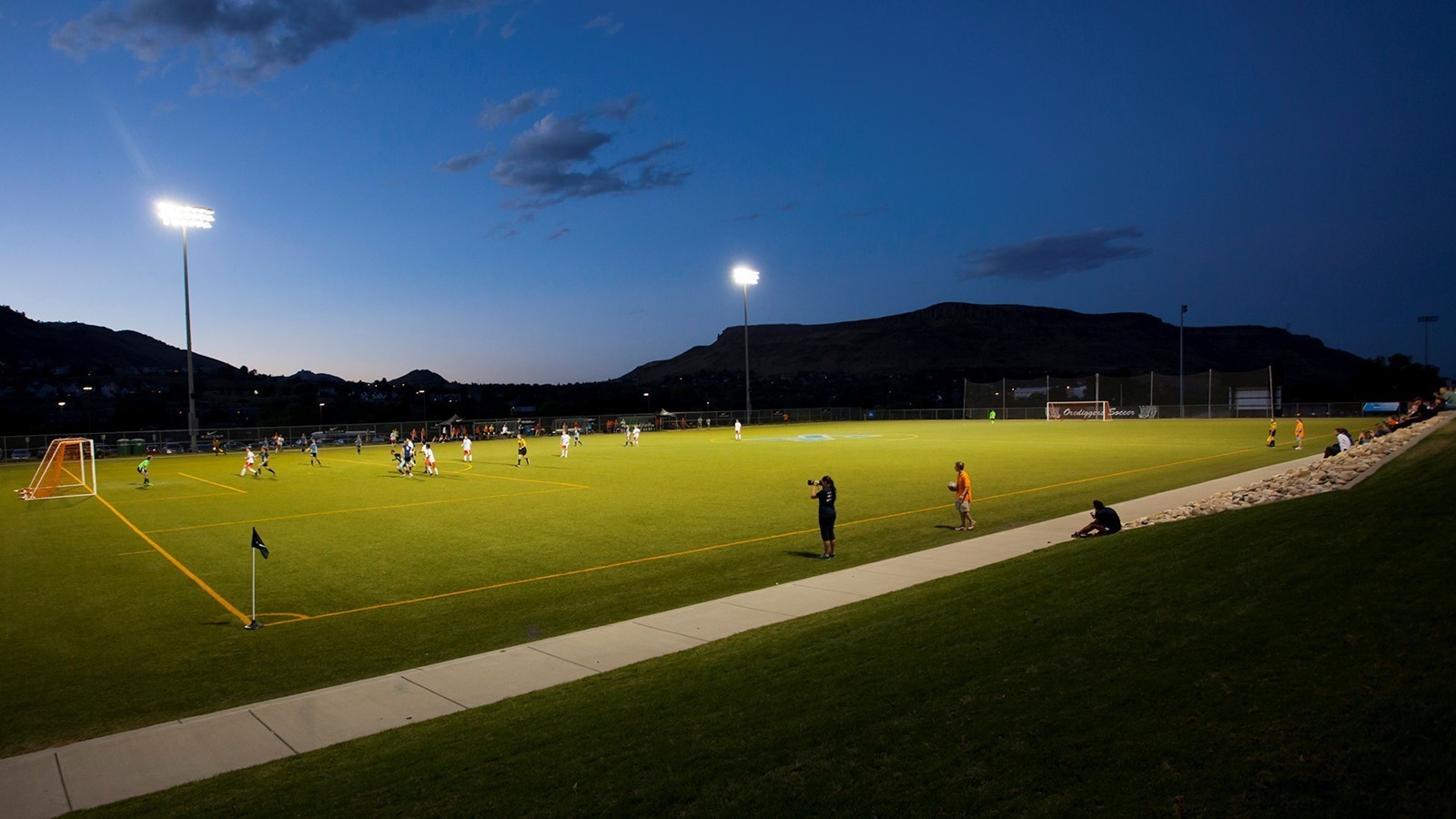advantages of led lights for soccer pitch