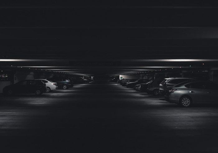 vehicles-in-dark-parking-garage-are-more-susceptible-to-robbery